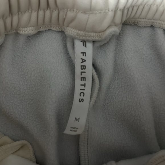 fabletics sweatpants - Picture 3 of 3